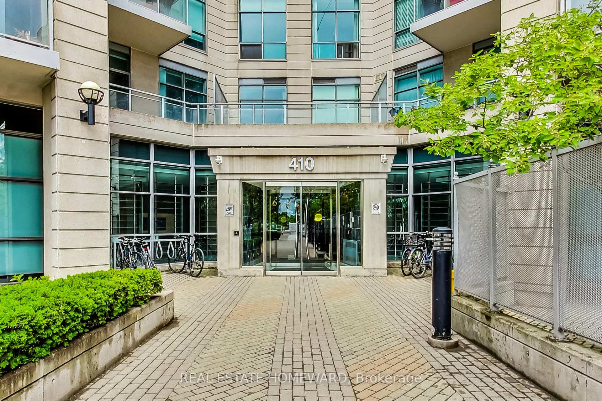 Photo 28 of Unit LPH4, 410 Queens Quay, Toronto, Waterfront Communities — HOMEH
