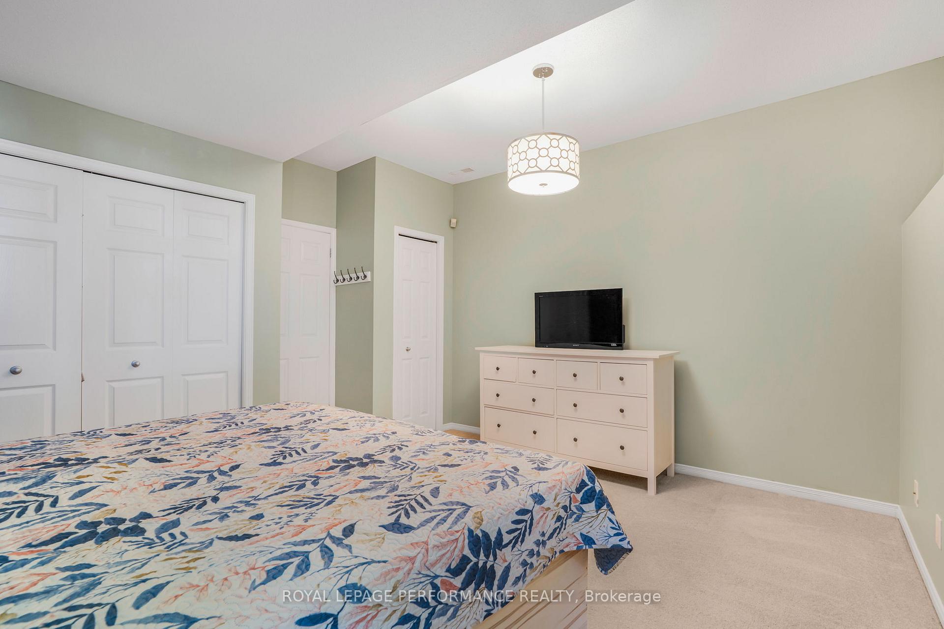 Photo 21 of Unit 2, 55 Steele Park Private, Ottawa, Cyrville — HOMEH