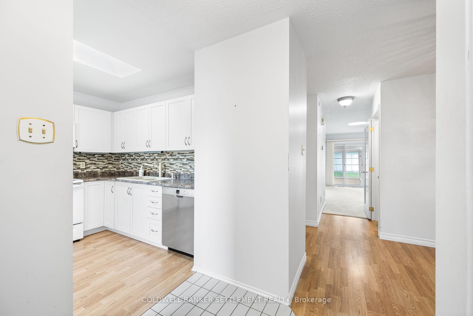Photo 4 of Unit 33, 3 Lally Lane, Perth — HOMEH