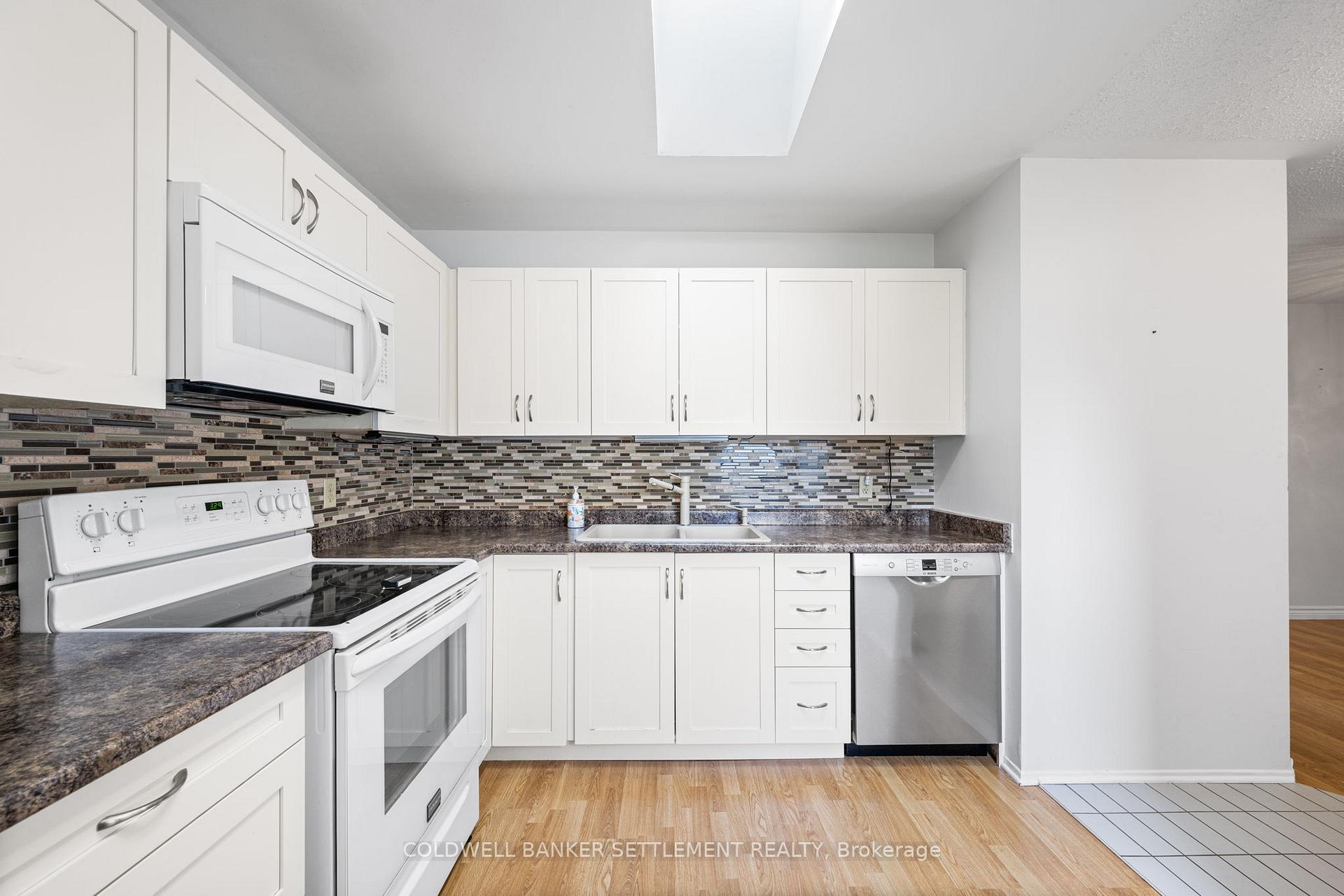 Photo 7 of Unit 33, 3 Lally Lane, Perth — HOMEH