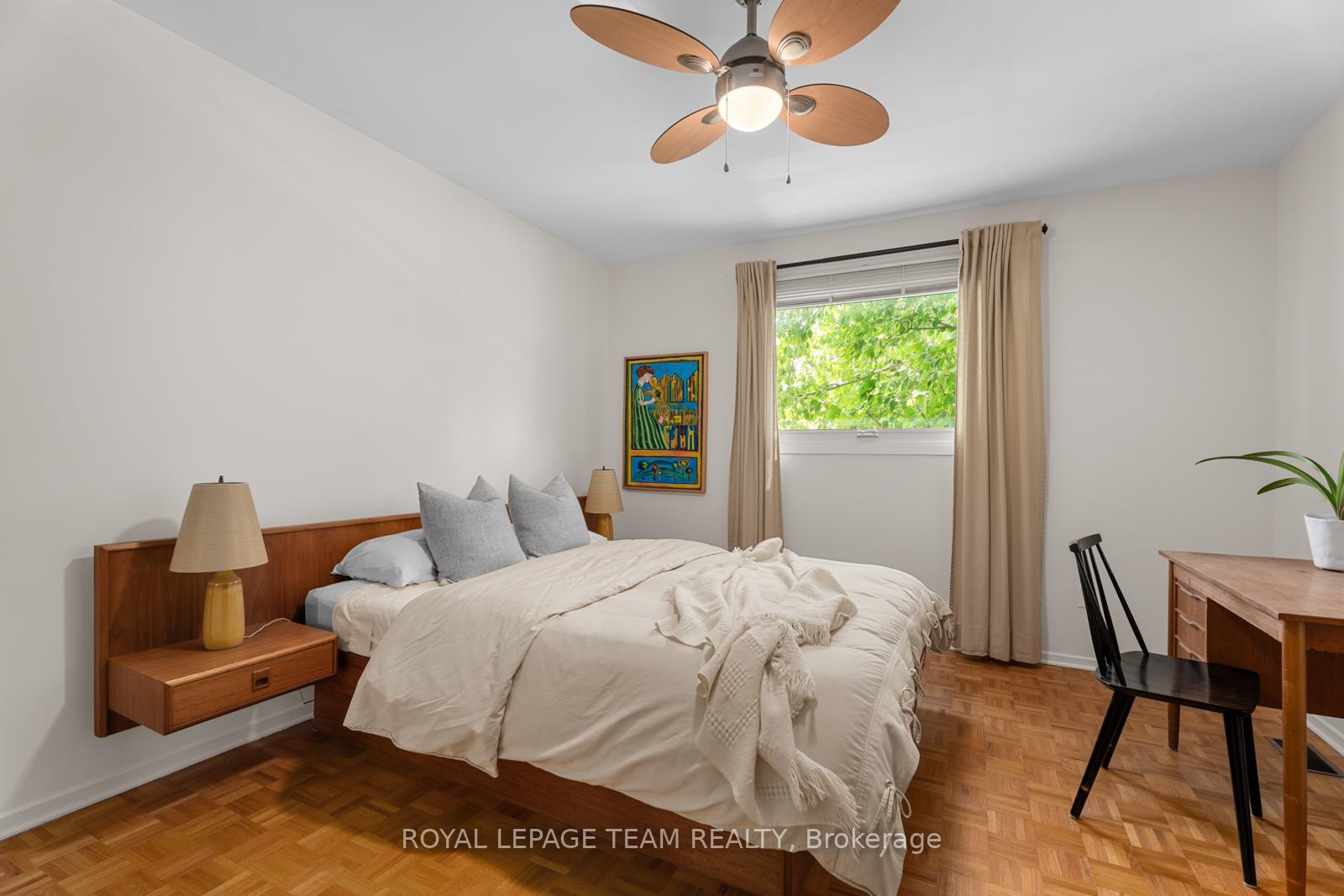 Photo 28 of 37 Amberwood Crescent, Ottawa, Pineglen/Country Place — HOMEH
