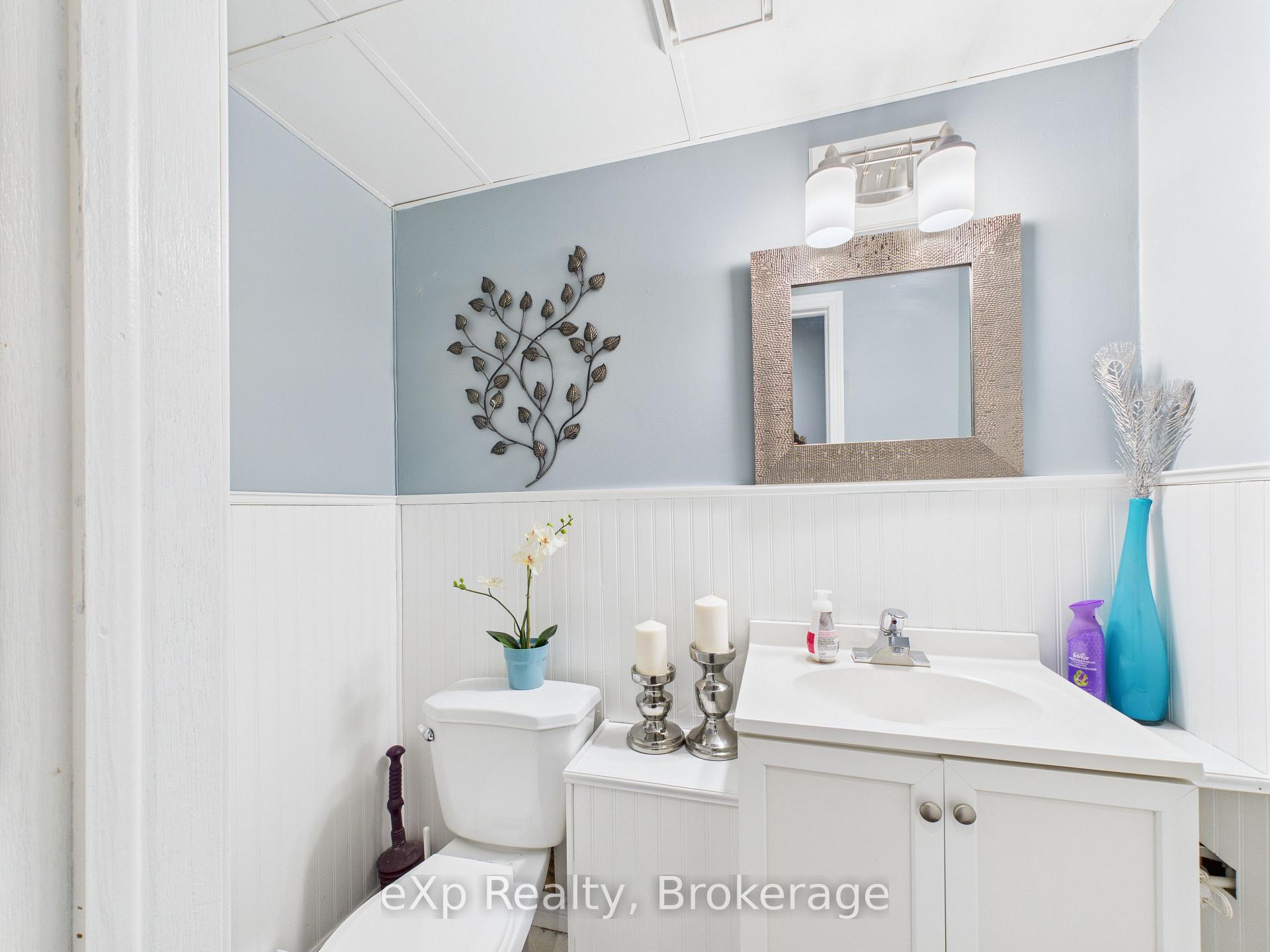 Photo 8 of 11 George Street, Brockton — HOMEH