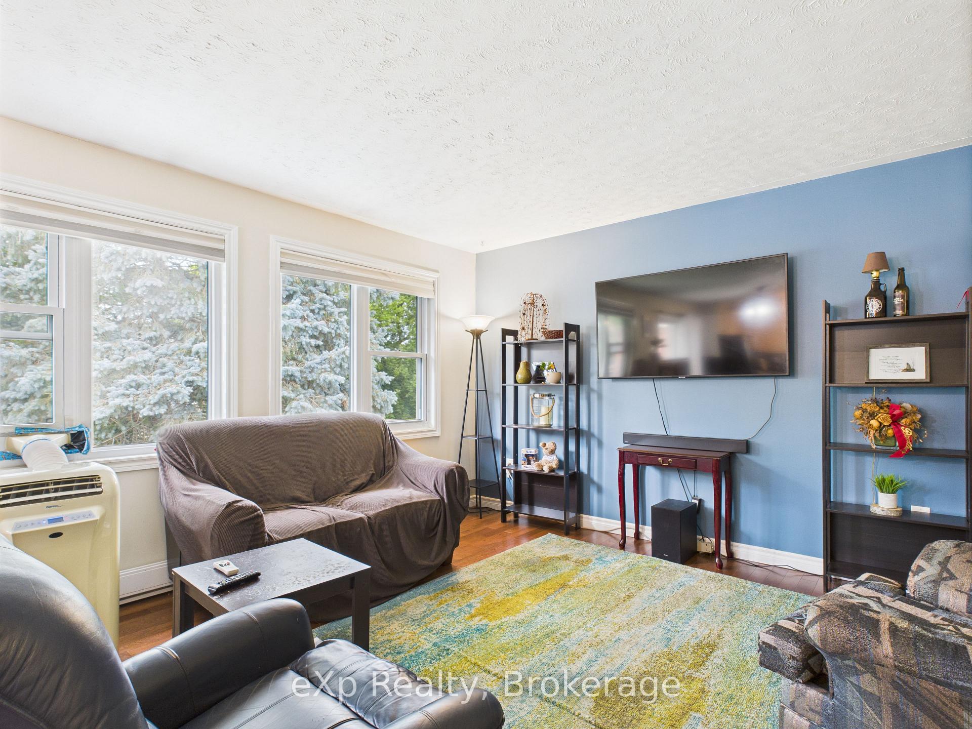 Photo 14 of 11 George Street, Brockton — HOMEH