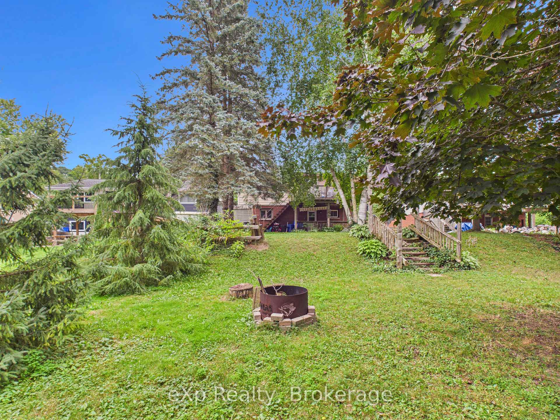 Photo 25 of 11 George Street, Brockton — HOMEH