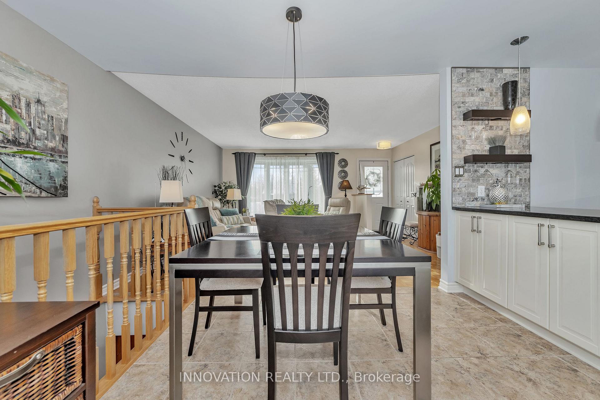 Photo 9 of 4651 Anderson Road, Ottawa, Carlsbad Springs — HOMEH