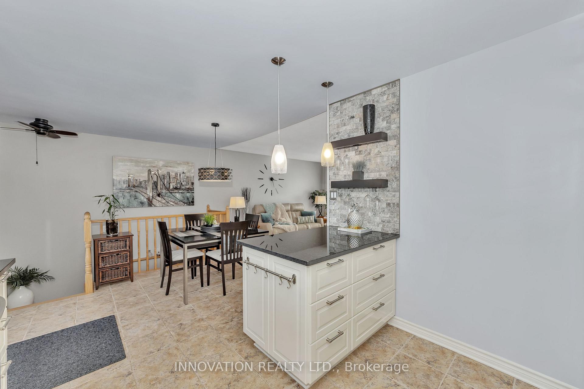Photo 15 of 4651 Anderson Road, Ottawa, Carlsbad Springs — HOMEH