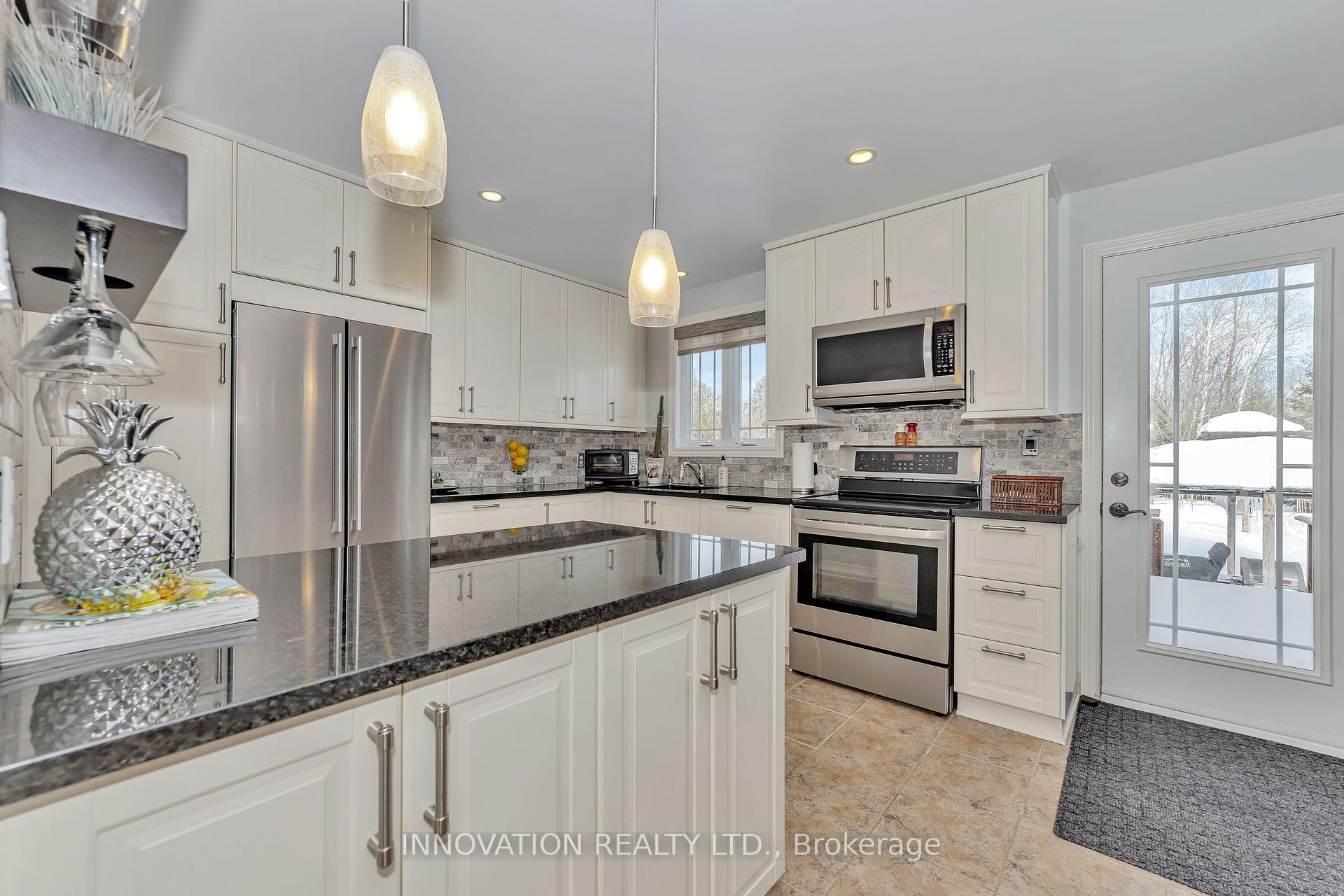 Photo 14 of 4651 Anderson Road, Ottawa, Carlsbad Springs — HOMEH