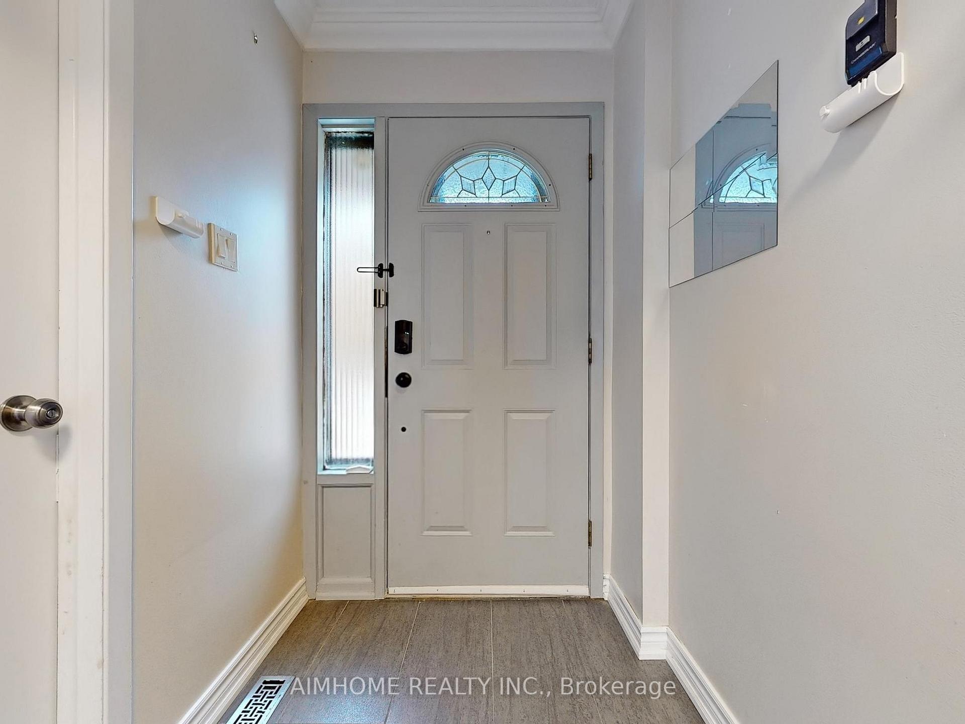 Photo 3 of Unit 11, 85 Baif Boulevard, Richmond Hill, North Richvale — HOMEH