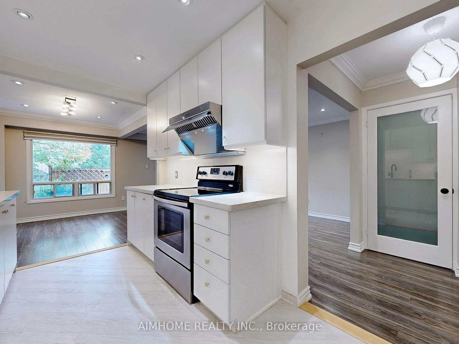 Photo 11 of Unit 11, 85 Baif Boulevard, Richmond Hill, North Richvale — HOMEH