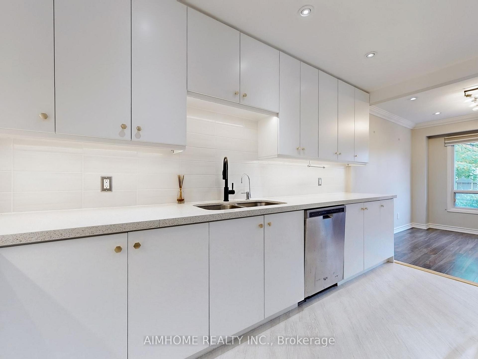 Photo 12 of Unit 11, 85 Baif Boulevard, Richmond Hill, North Richvale — HOMEH