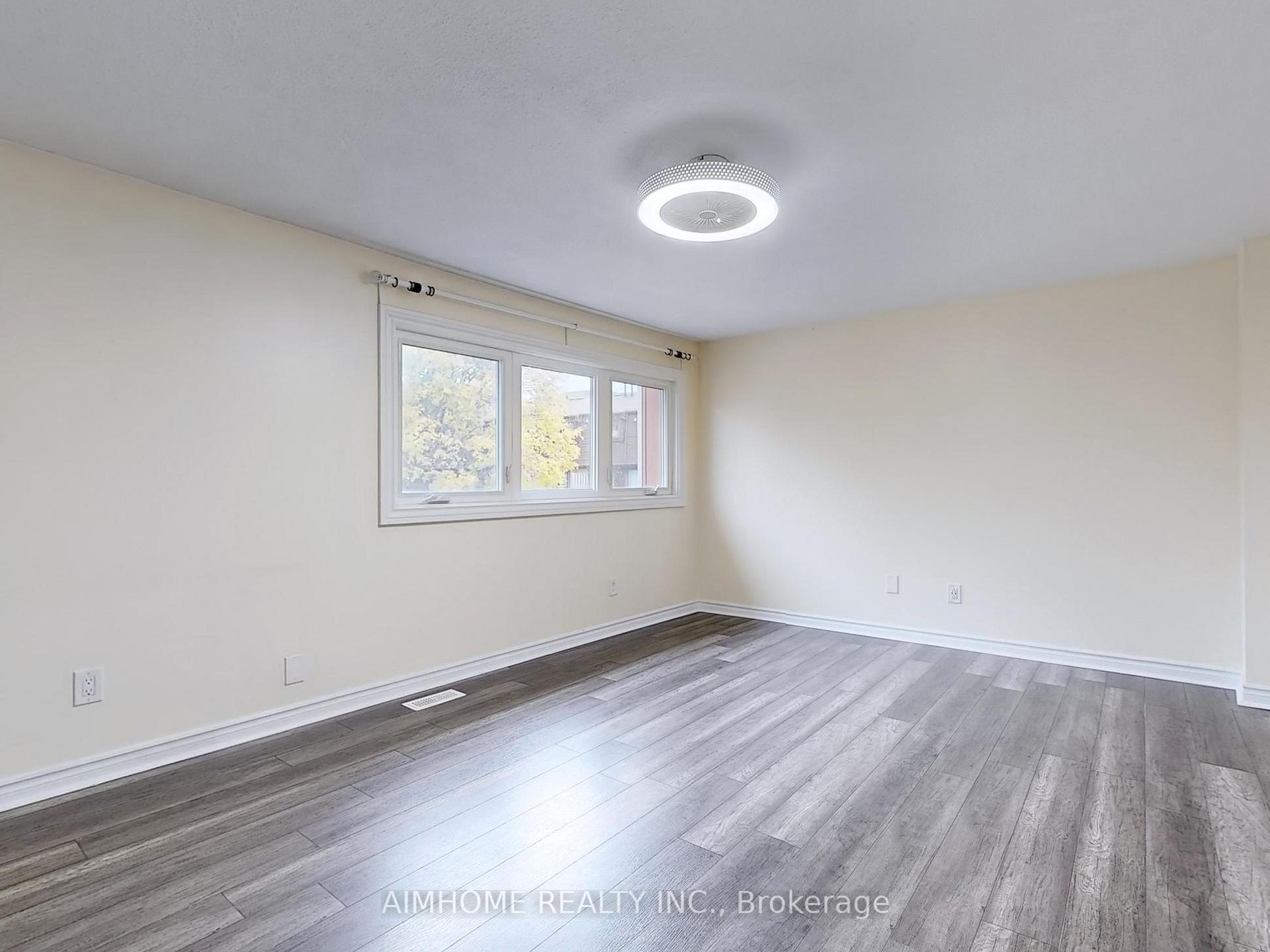 Photo 14 of Unit 11, 85 Baif Boulevard, Richmond Hill, North Richvale — HOMEH