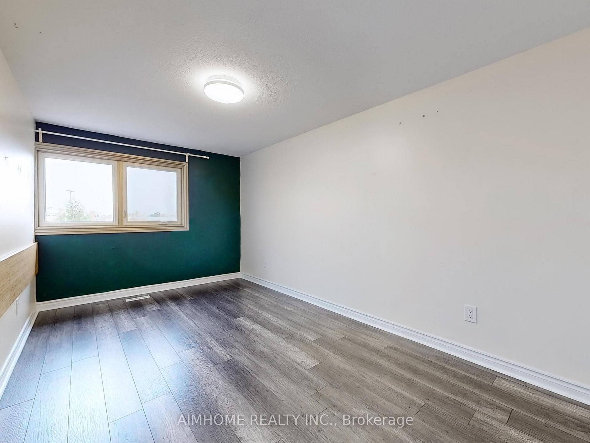 Photo 16 of Unit 11, 85 Baif Boulevard, Richmond Hill, North Richvale — HOMEH