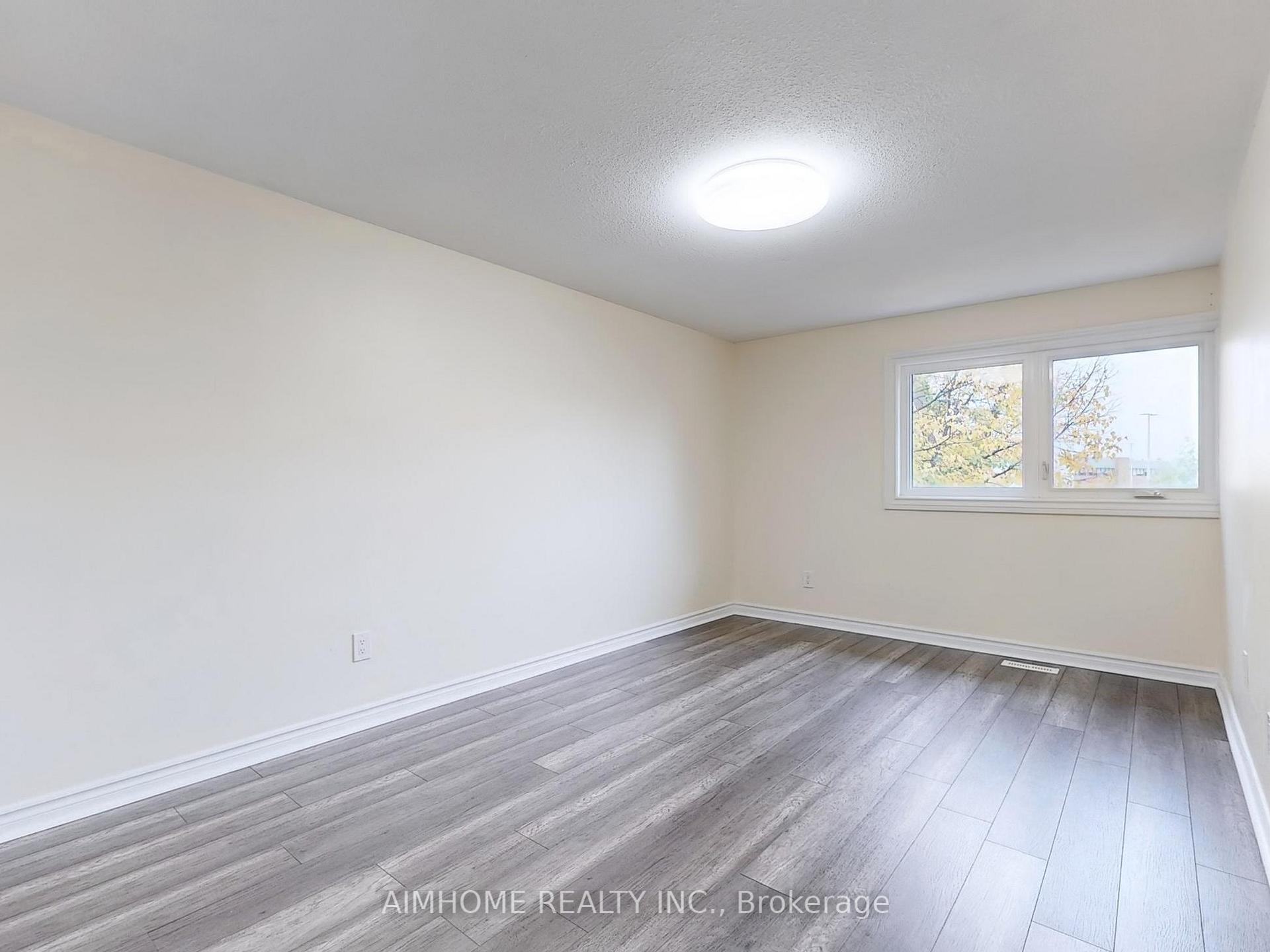 Photo 18 of Unit 11, 85 Baif Boulevard, Richmond Hill, North Richvale — HOMEH