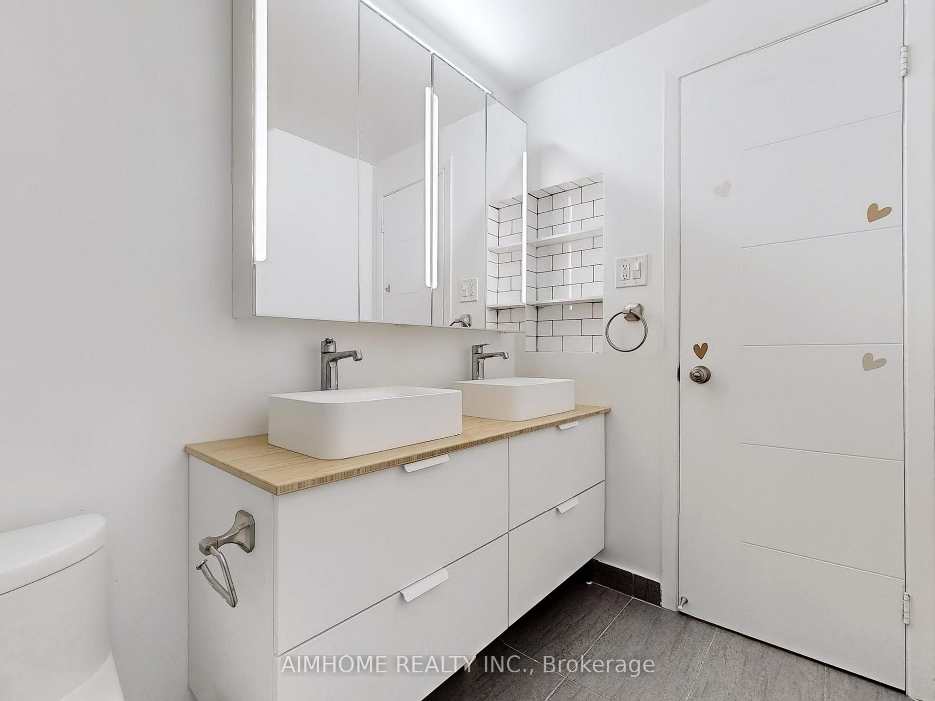 Photo 20 of Unit 11, 85 Baif Boulevard, Richmond Hill, North Richvale — HOMEH