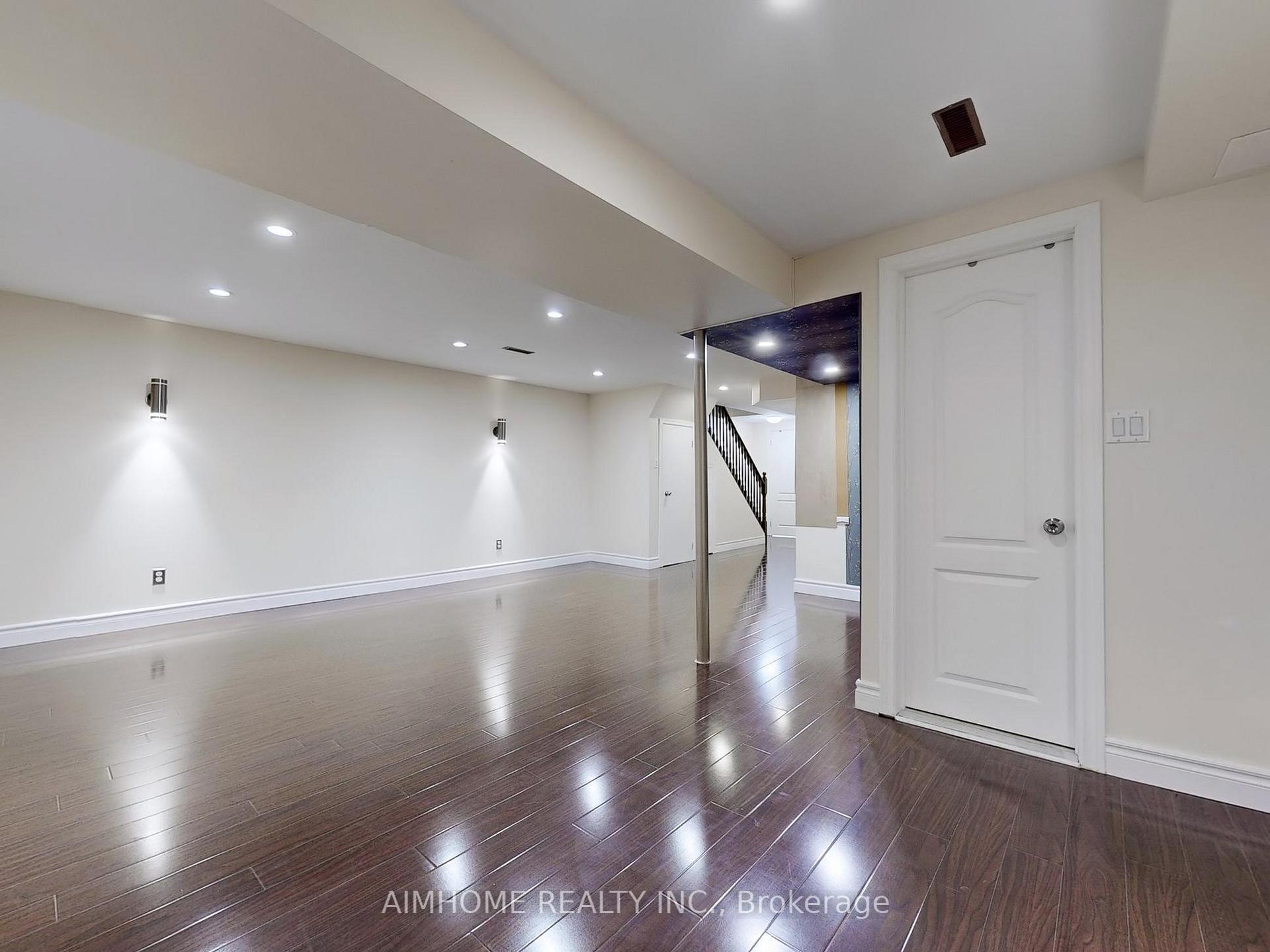 Photo 24 of Unit 11, 85 Baif Boulevard, Richmond Hill, North Richvale — HOMEH