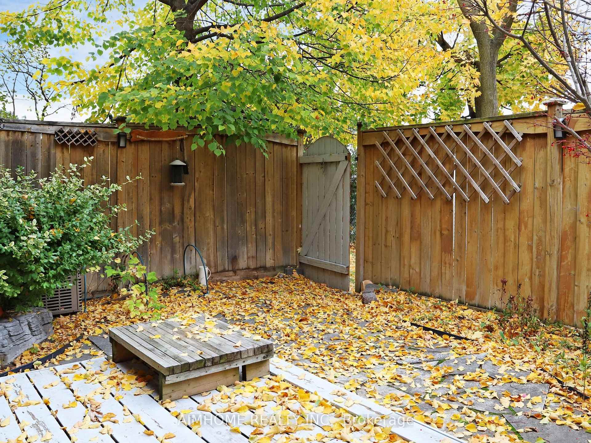 Photo 33 of Unit 11, 85 Baif Boulevard, Richmond Hill, North Richvale — HOMEH
