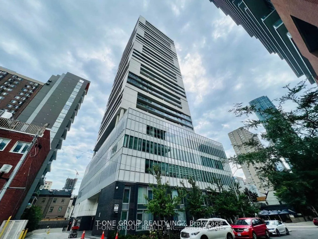 Photo 3 of Unit 1106, 89 Mcgill Street, Toronto, Church-Yonge Corridor — HOMEH