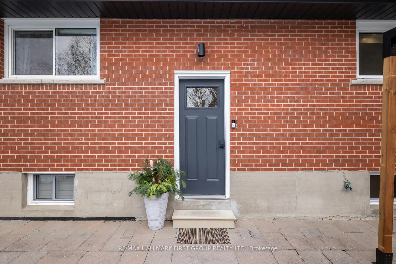Photo 30 of 12 Lambs Lane, Clarington, Bowmanville — HOMEH