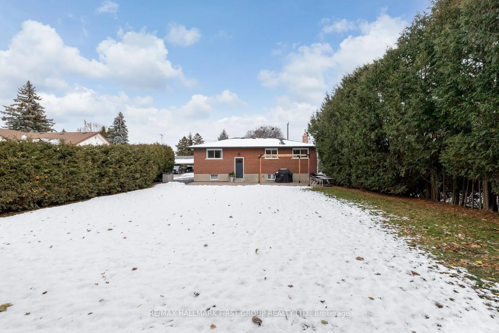 Photo 33 of 12 Lambs Lane, Clarington, Bowmanville — HOMEH