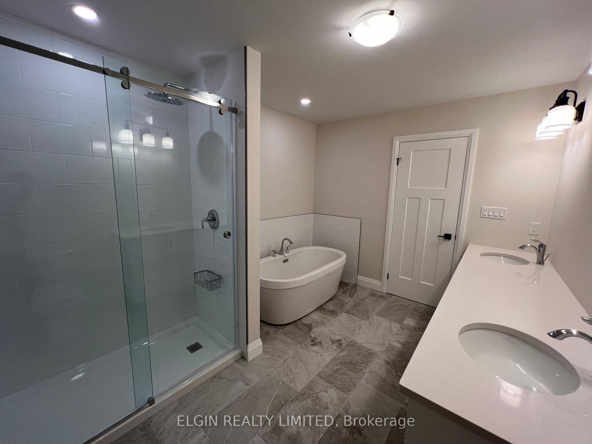 Photo 24 of 21-49 Royal Dornoch Drive, St. Thomas — HOMEH