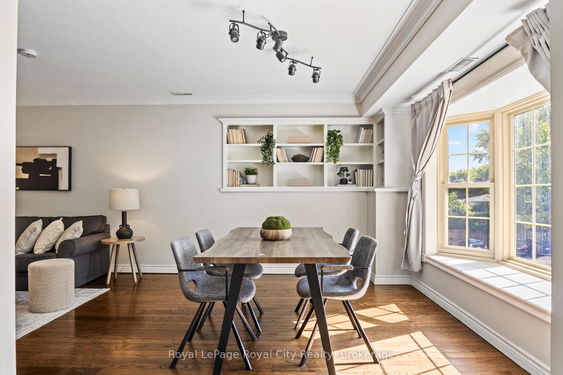 Photo 5 of Unit 209, 360 Waterloo Avenue, Guelph, Junction/Onward Willow — HOMEH