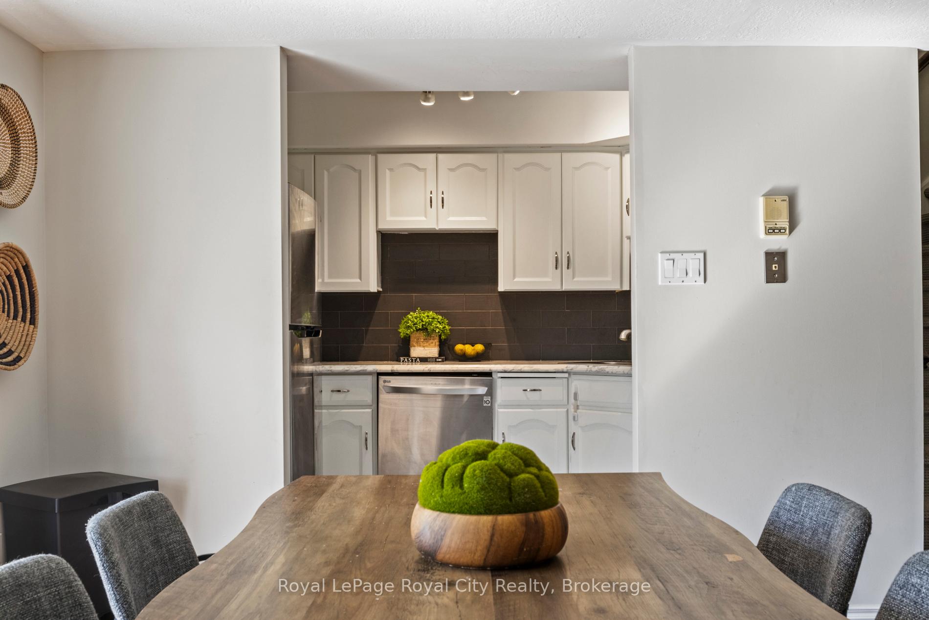 Photo 6 of Unit 209, 360 Waterloo Avenue, Guelph, Junction/Onward Willow — HOMEH