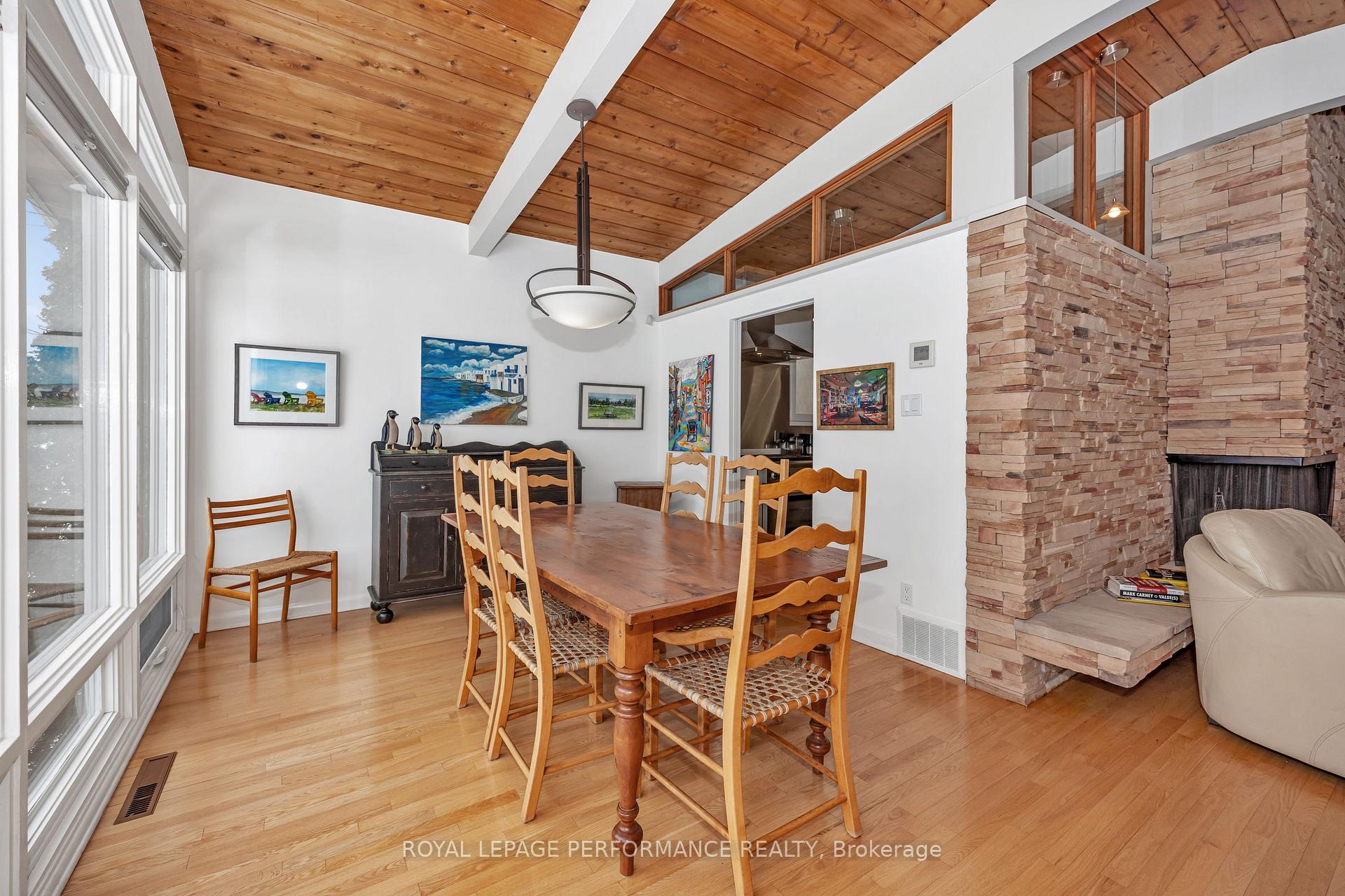 Photo 12 of 692 Highland Avenue, Ottawa, Laurentianview — HOMEH