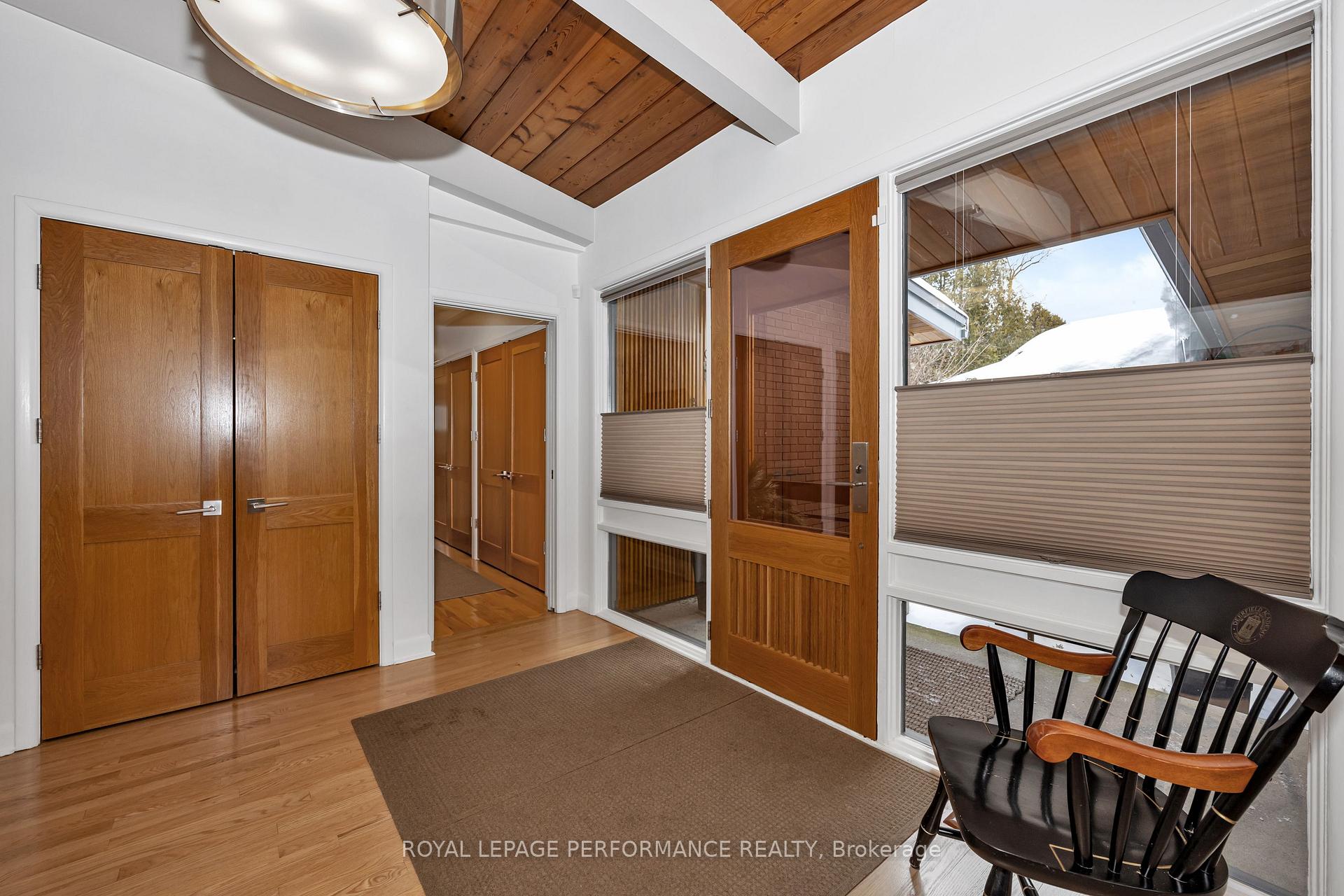 Photo 21 of 692 Highland Avenue, Ottawa, Laurentianview — HOMEH