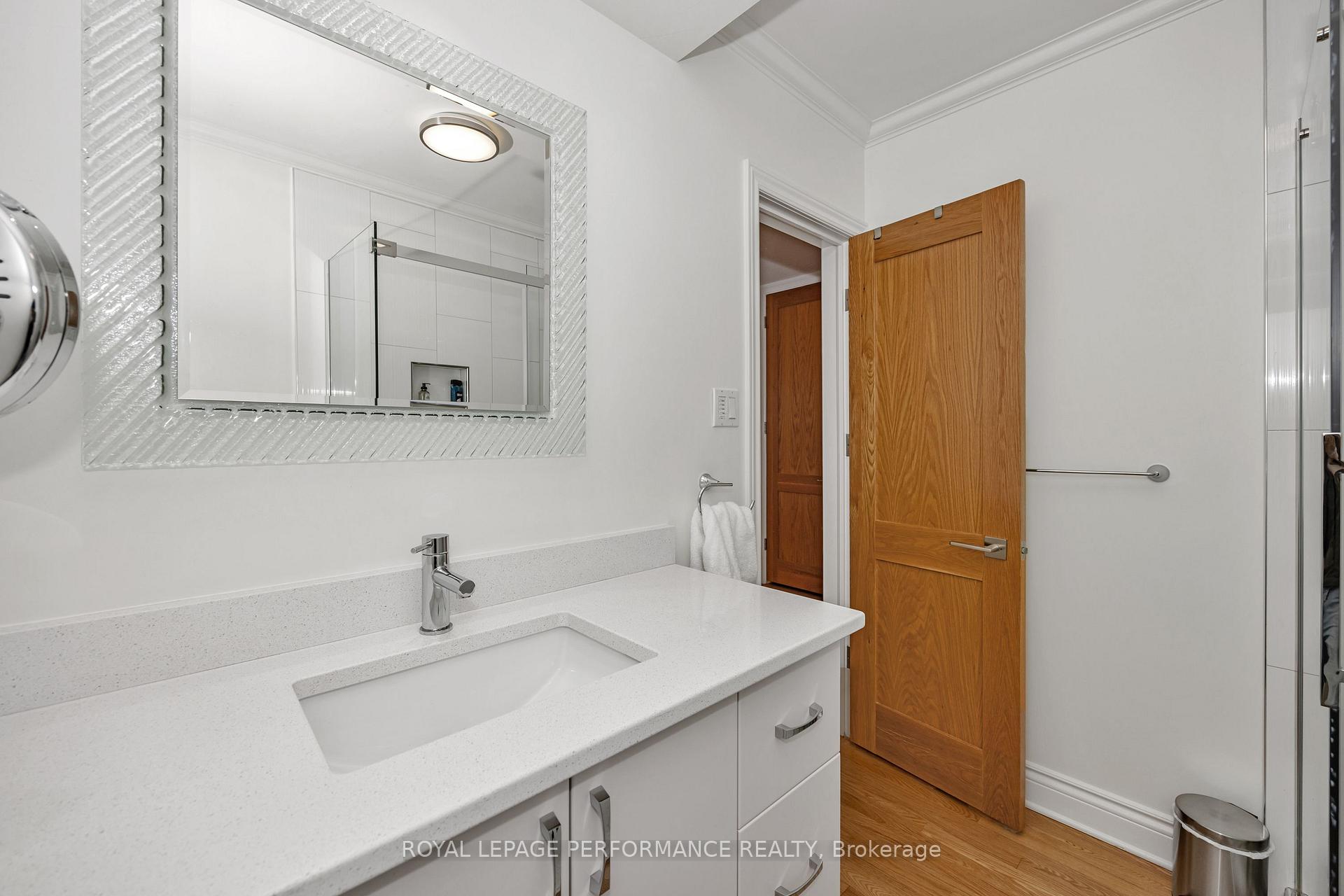 Photo 24 of 692 Highland Avenue, Ottawa, Laurentianview — HOMEH