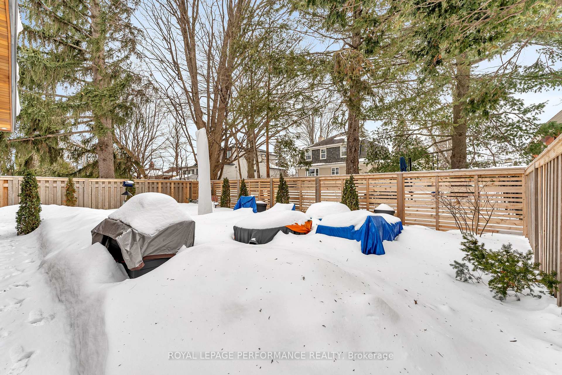 Photo 47 of 692 Highland Avenue, Ottawa, Laurentianview — HOMEH