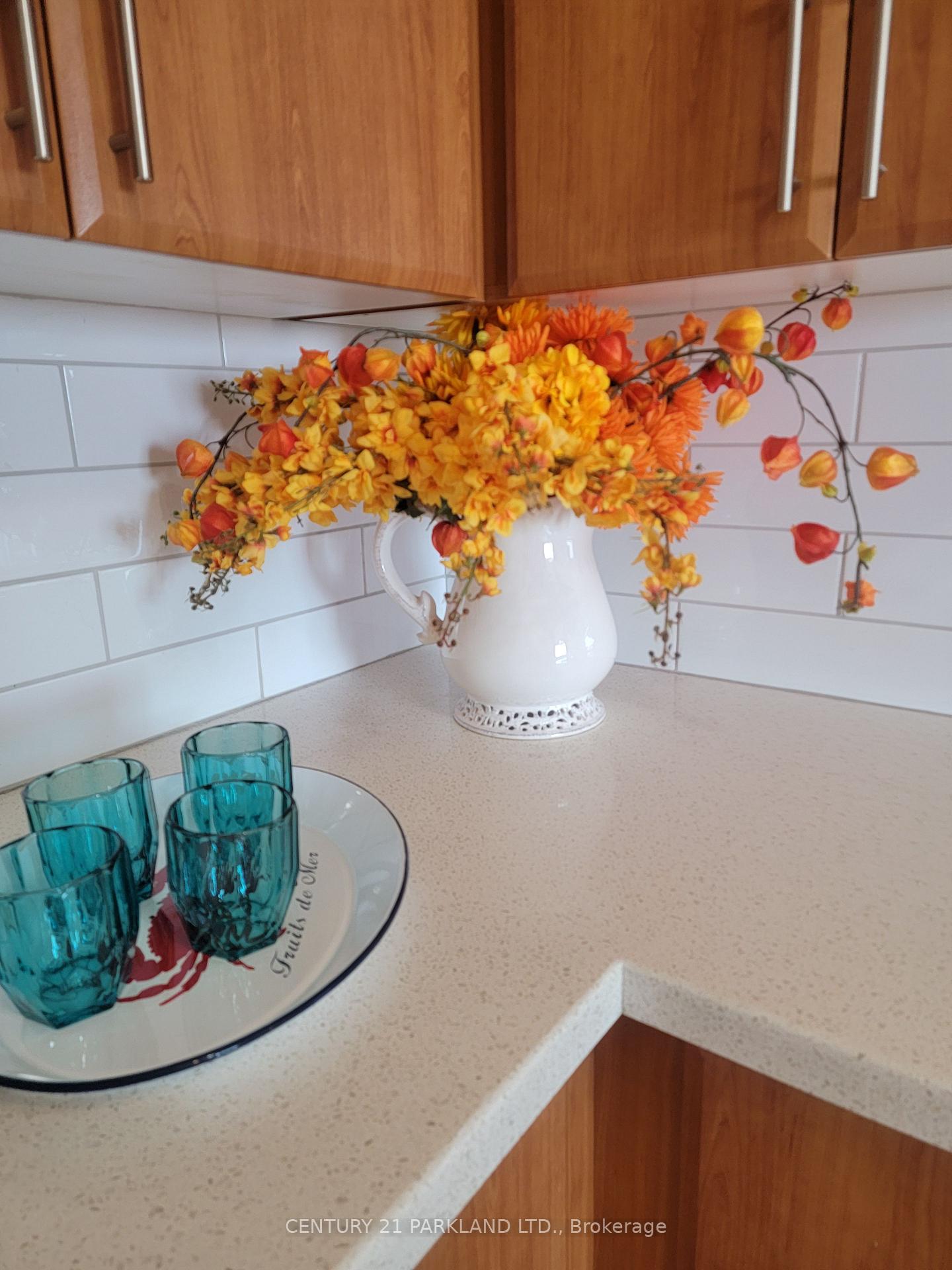 Photo 5 of Unit 2015, 1 Massey Square, Toronto, Crescent Town — HOMEH