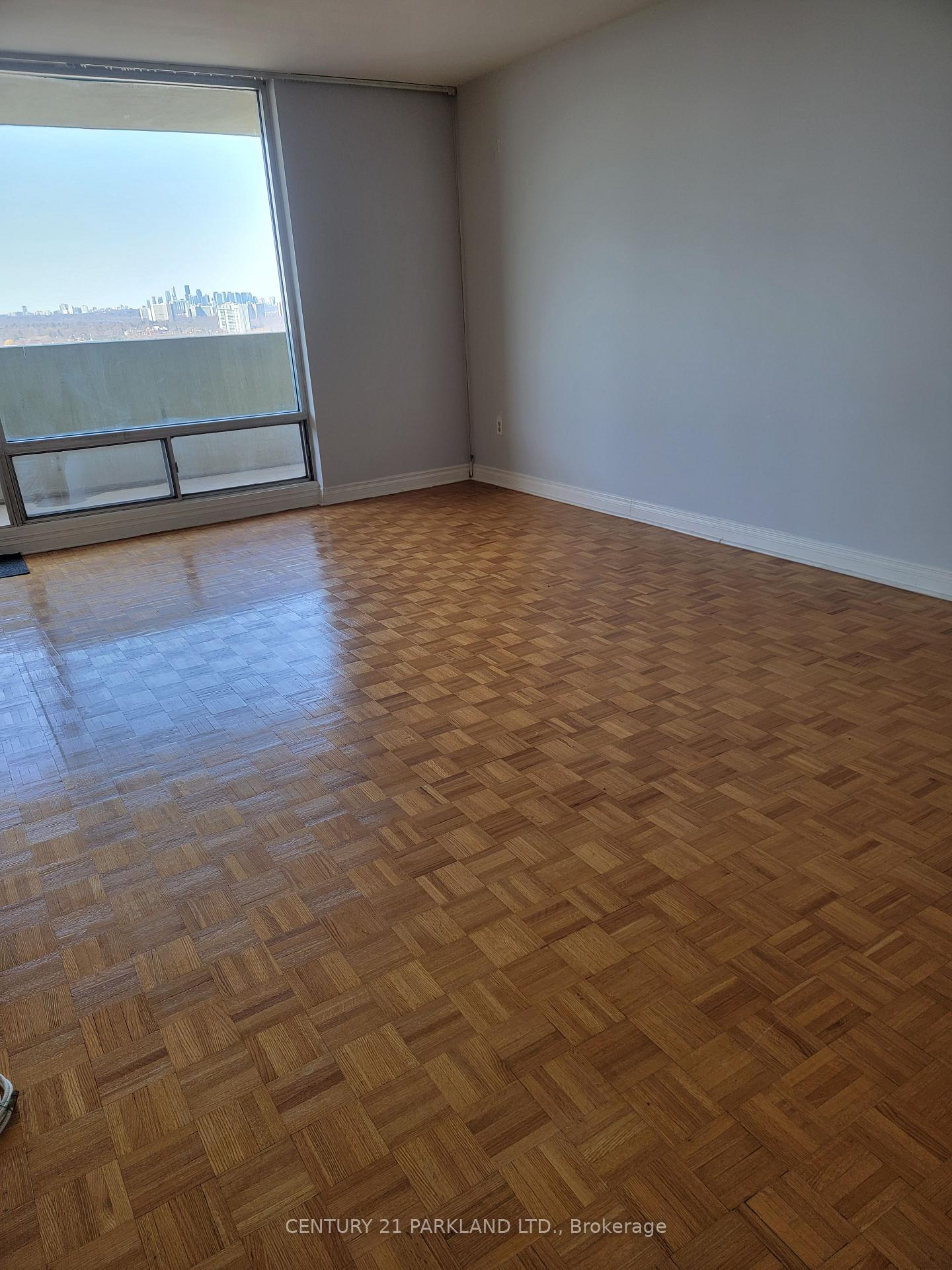 Photo 10 of Unit 2015, 1 Massey Square, Toronto, Crescent Town — HOMEH