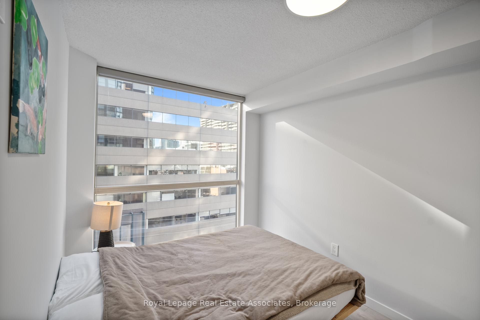 Photo 19 of Unit 805, 705 King Street W, Toronto, Niagara — HOMEH