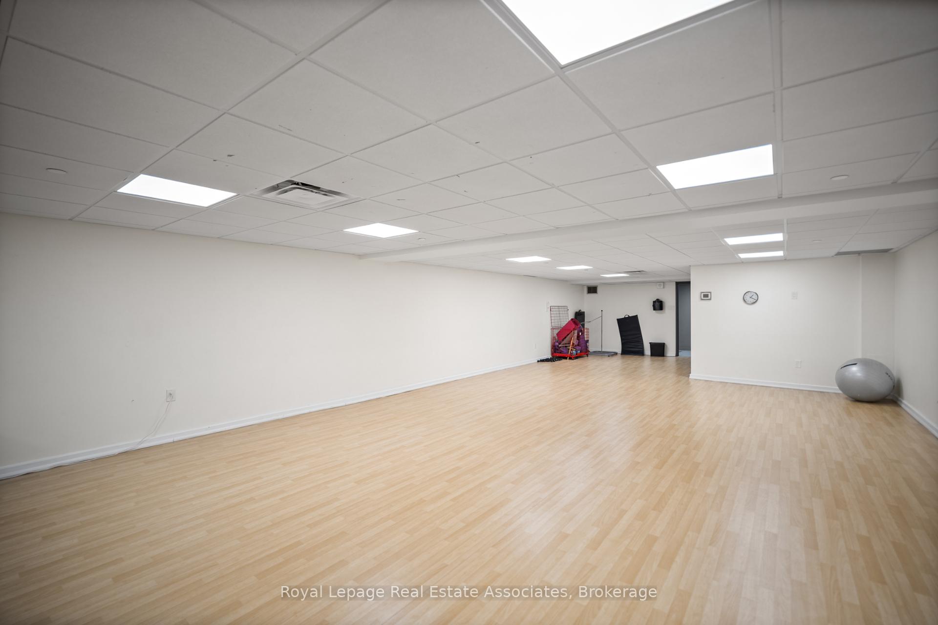 Photo 39 of Unit 805, 705 King Street W, Toronto, Niagara — HOMEH