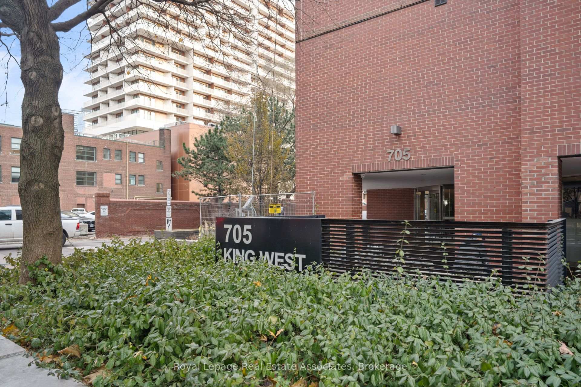 Photo 45 of Unit 805, 705 King Street W, Toronto, Niagara — HOMEH