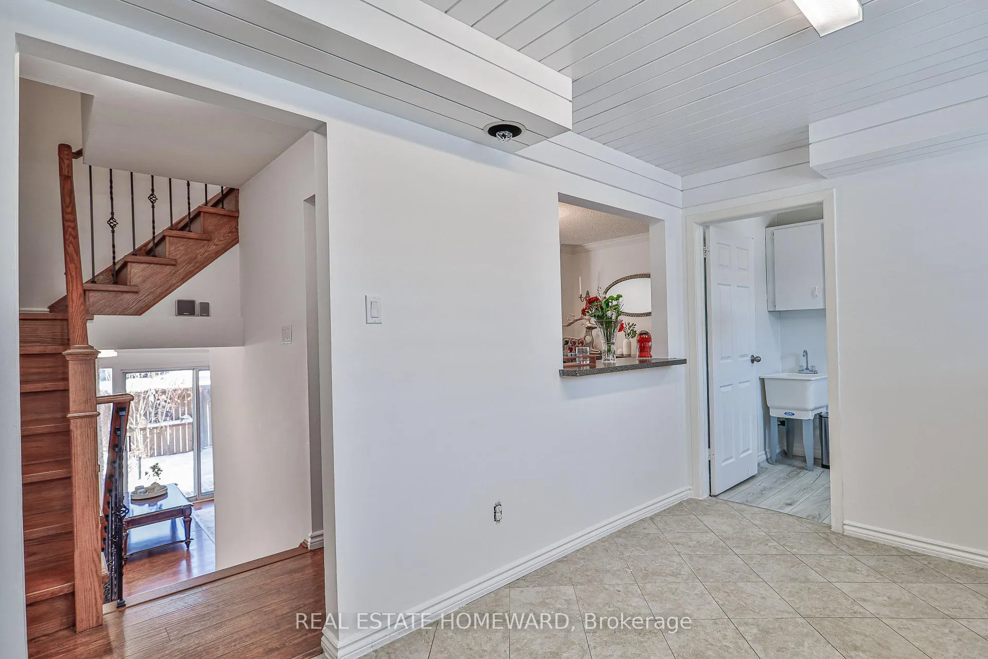 Photo 20 of 4 Poplar Crescent, Aurora, Aurora Highlands — HOMEH