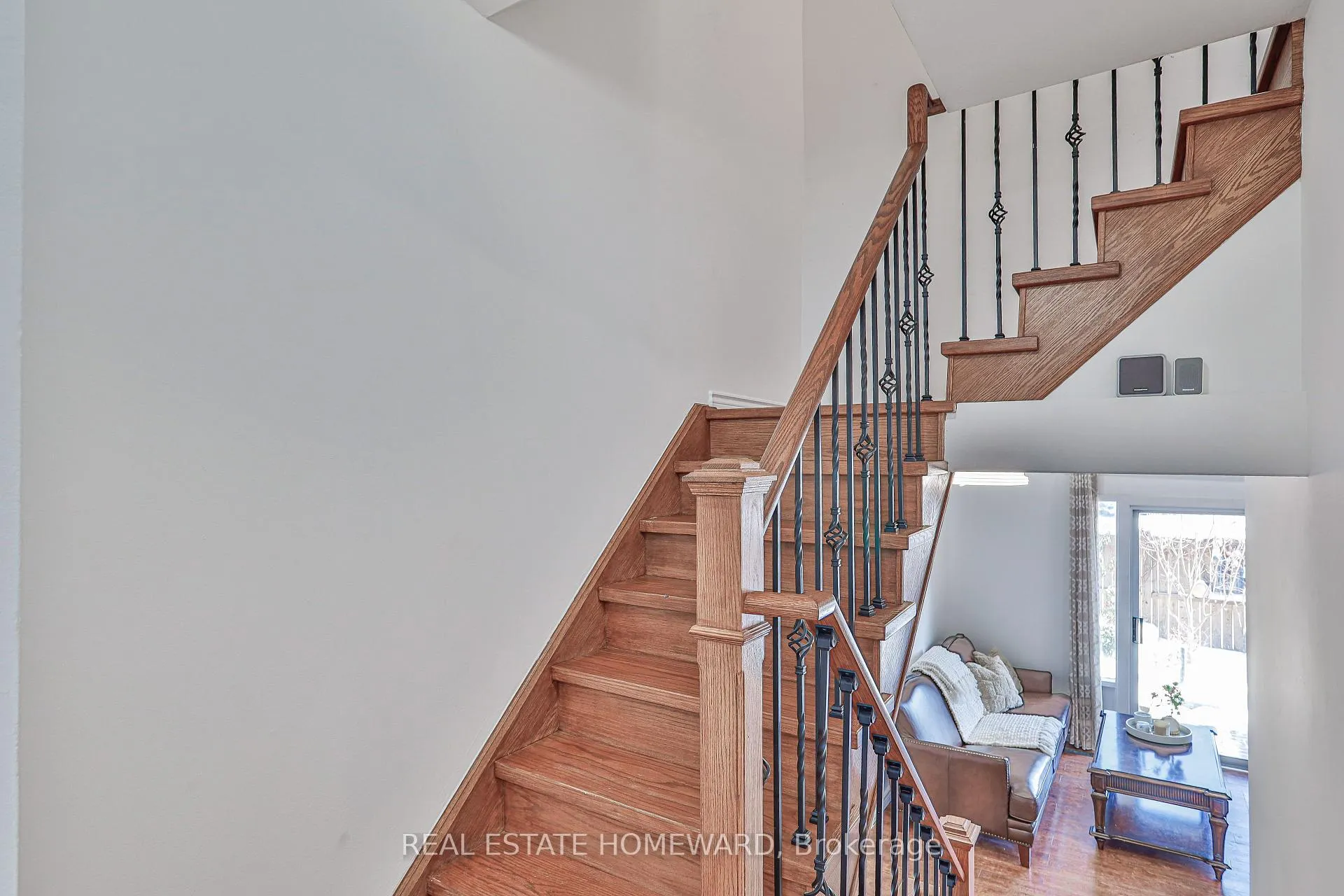 Photo 23 of 4 Poplar Crescent, Aurora, Aurora Highlands — HOMEH