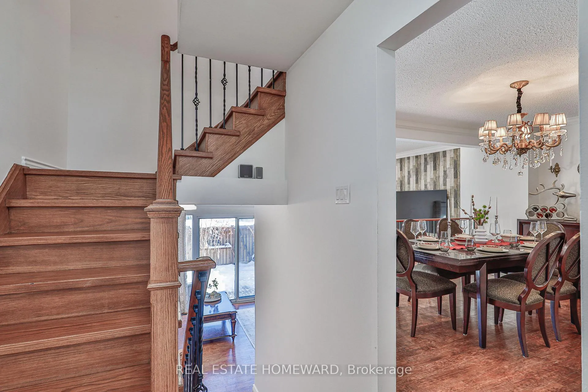 Photo 24 of 4 Poplar Crescent, Aurora, Aurora Highlands — HOMEH