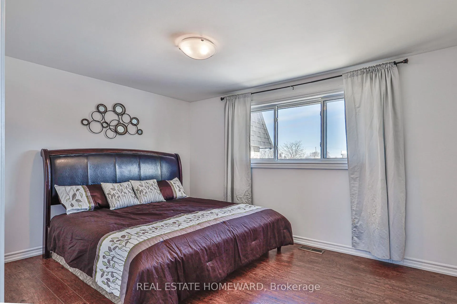 Photo 26 of 4 Poplar Crescent, Aurora, Aurora Highlands — HOMEH