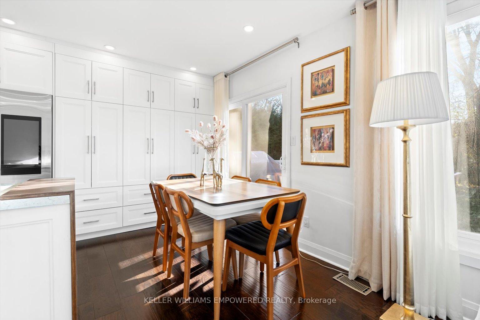 Photo 13 of Unit (Main Level), 65 Murray Drive, Aurora, Aurora Highlands — HOMEH