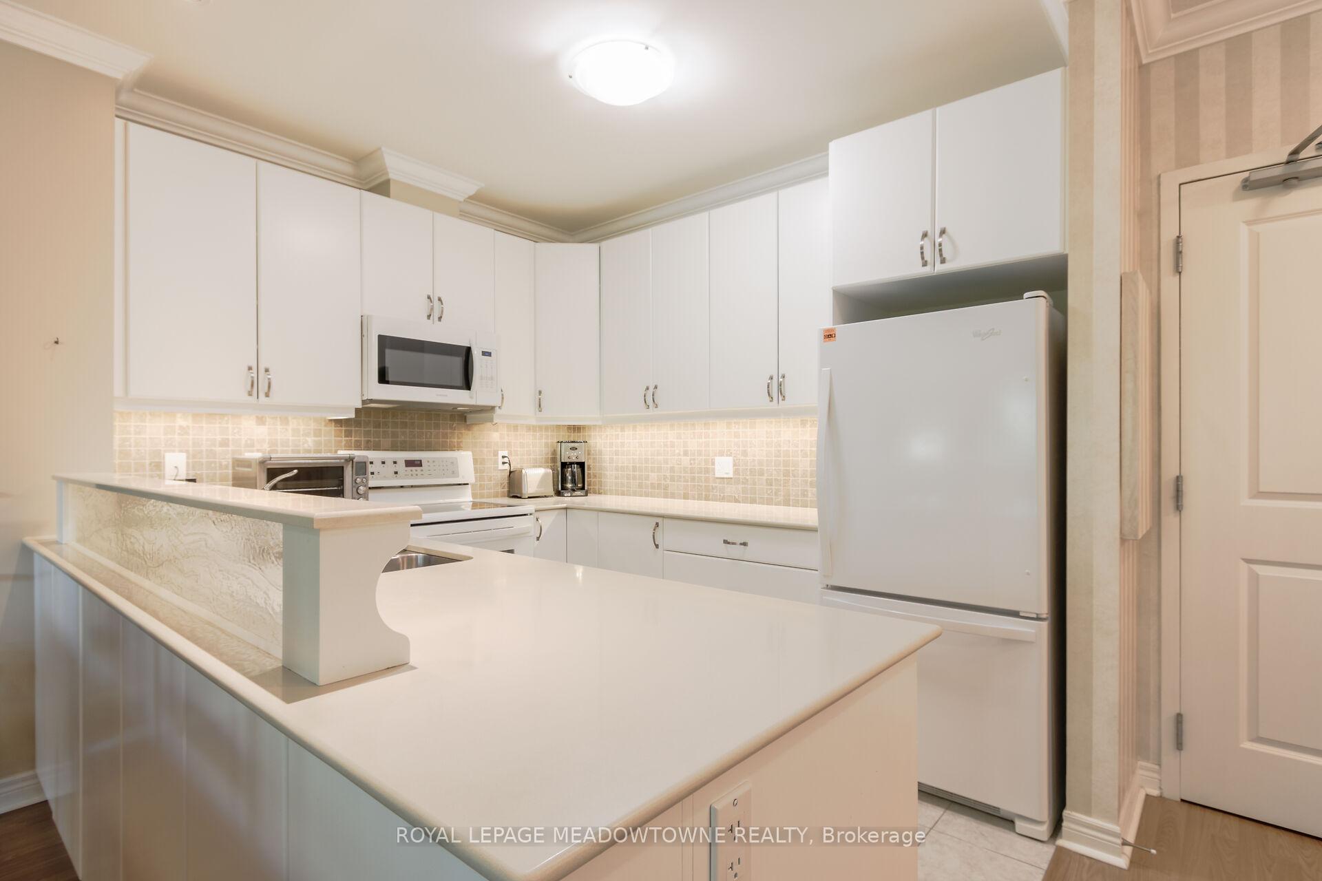 Photo 7 of Unit 318, 33 Whitmer Street, Milton, Scott — HOMEH