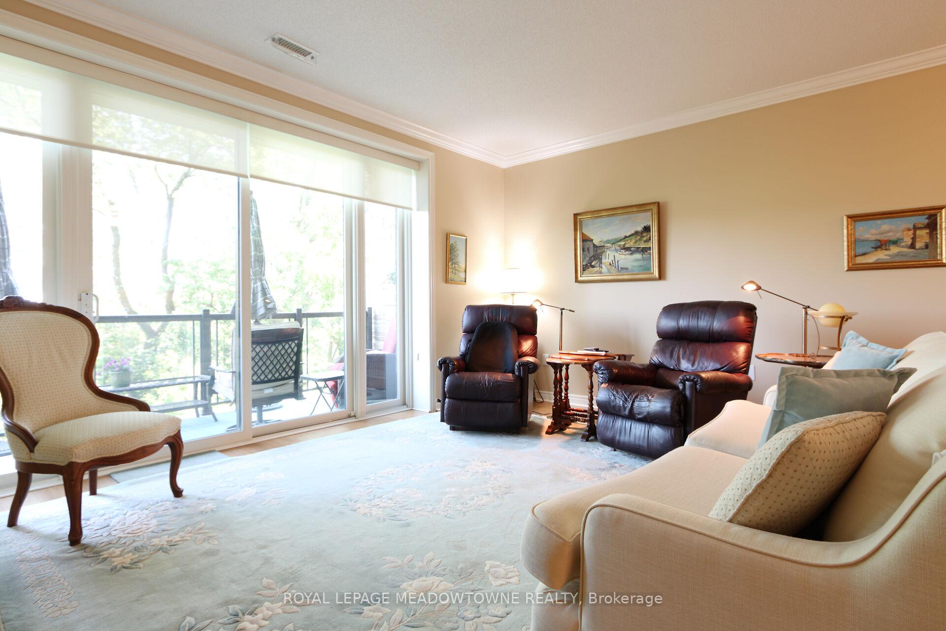 Photo 8 of Unit 318, 33 Whitmer Street, Milton, Scott — HOMEH