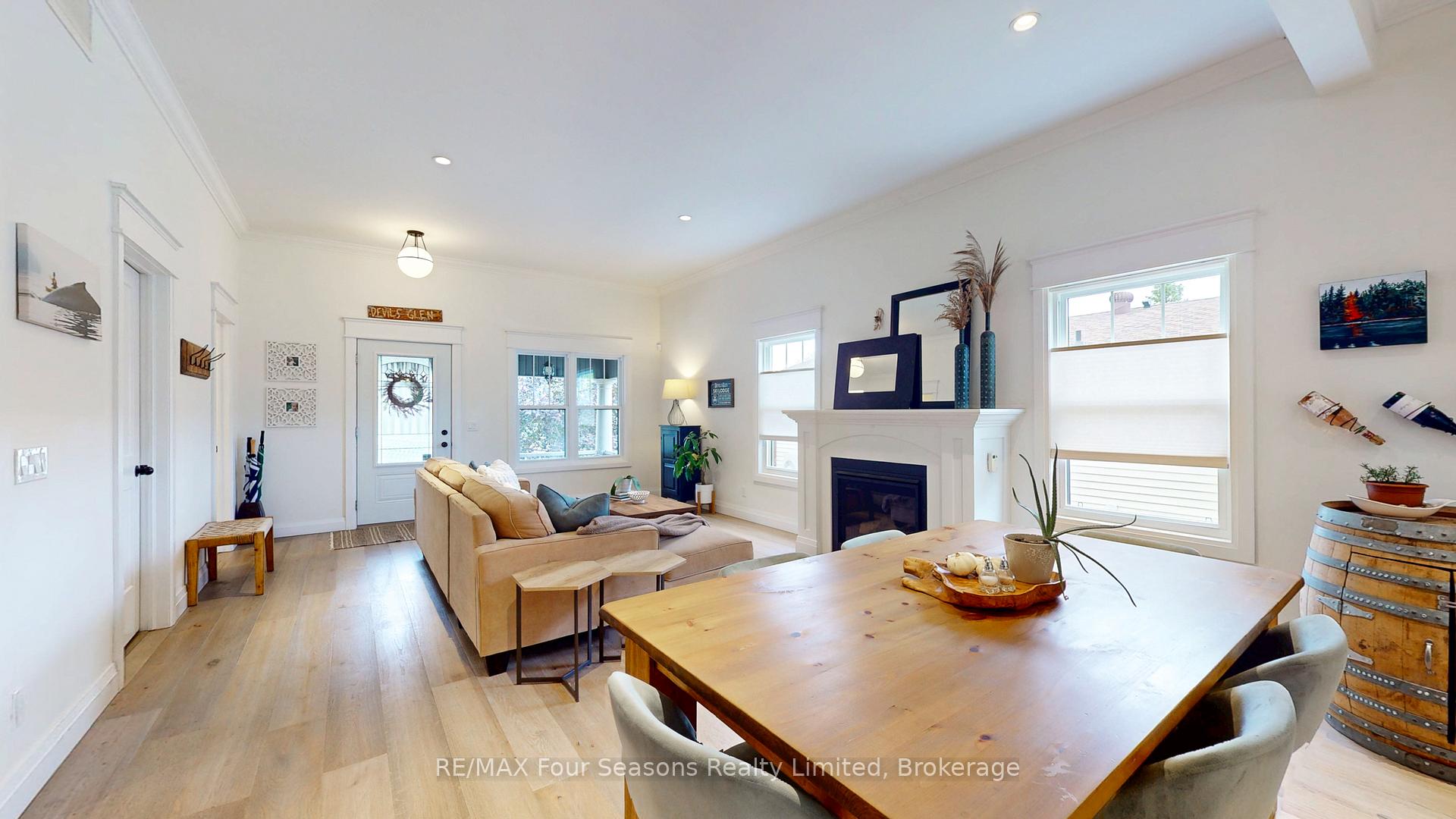 Photo 5 of 328 Walnut Street, Collingwood — HOMEH