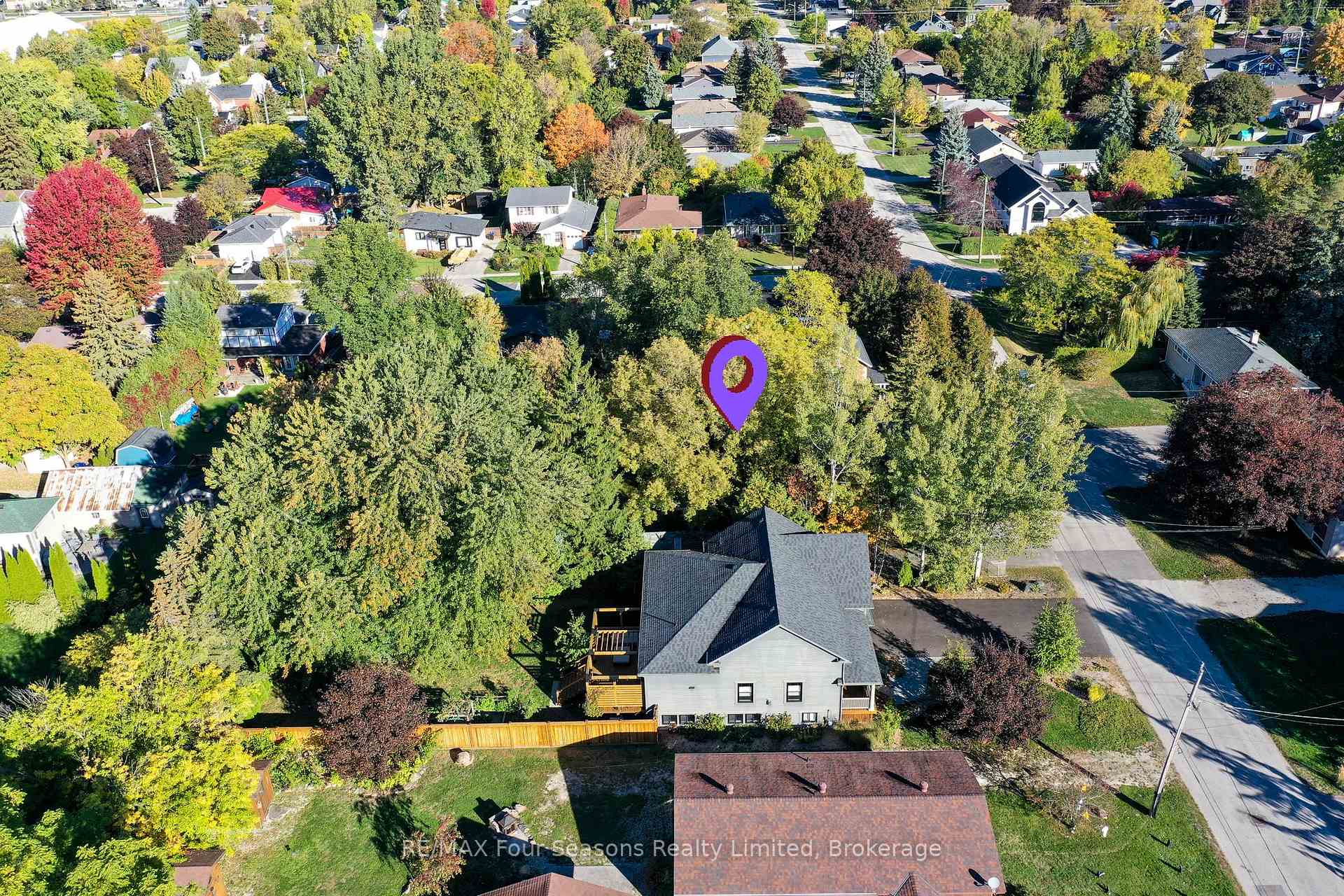 Photo 38 of 328 Walnut Street, Collingwood — HOMEH