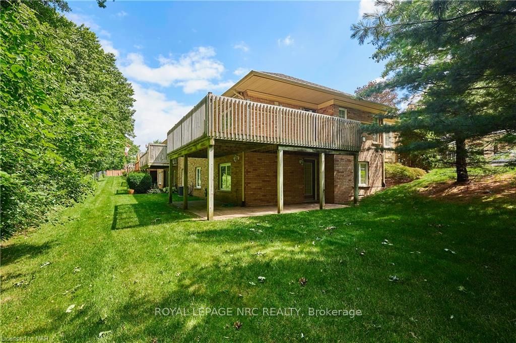 Photo 7 of Unit 6, 42 Concord Street, Pelham, Fonthill — HOMEH