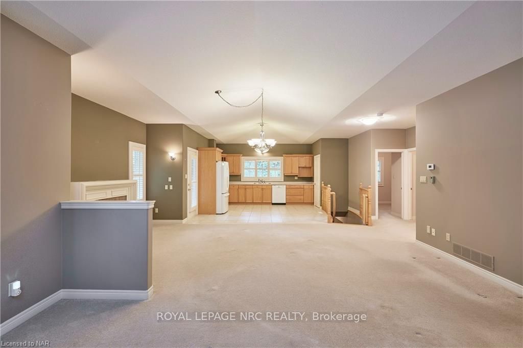 Photo 15 of Unit 6, 42 Concord Street, Pelham, Fonthill — HOMEH
