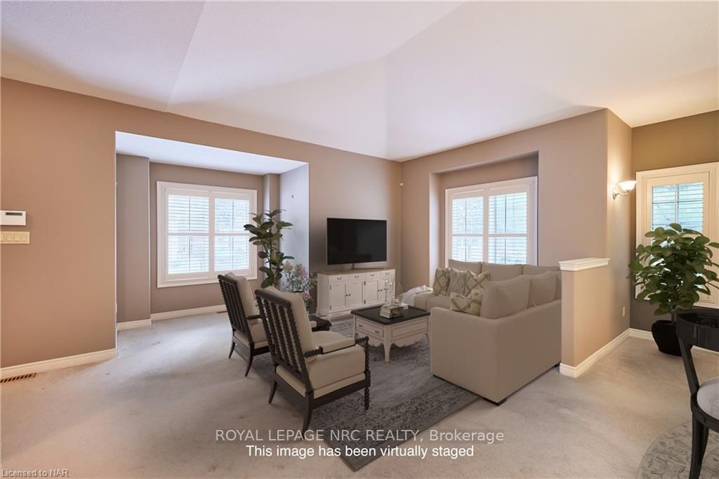 Photo 16 of Unit 6, 42 Concord Street, Pelham, Fonthill — HOMEH