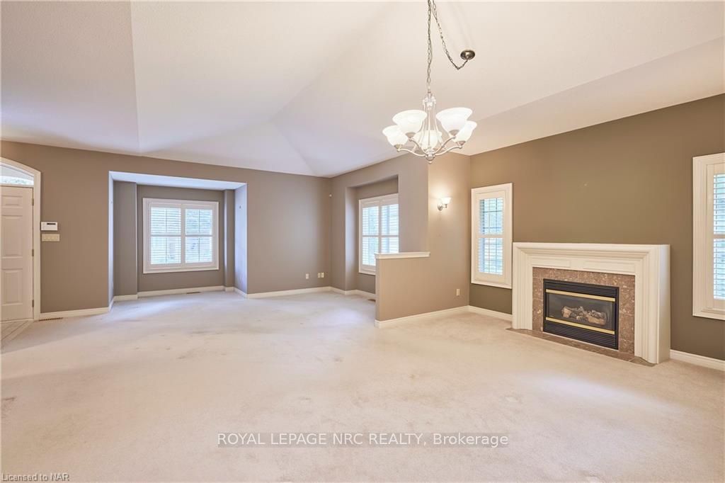 Photo 18 of Unit 6, 42 Concord Street, Pelham, Fonthill — HOMEH