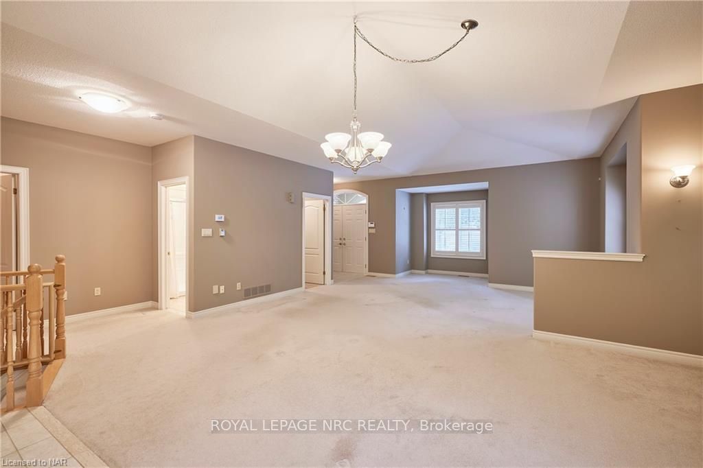 Photo 21 of Unit 6, 42 Concord Street, Pelham, Fonthill — HOMEH