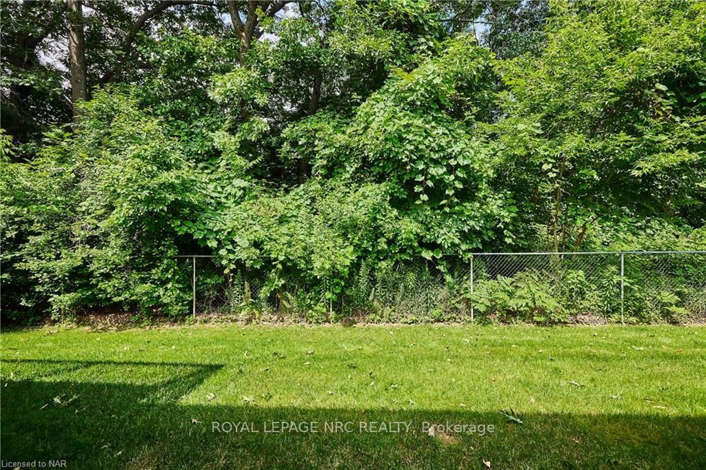 Photo 50 of Unit 6, 42 Concord Street, Pelham, Fonthill — HOMEH